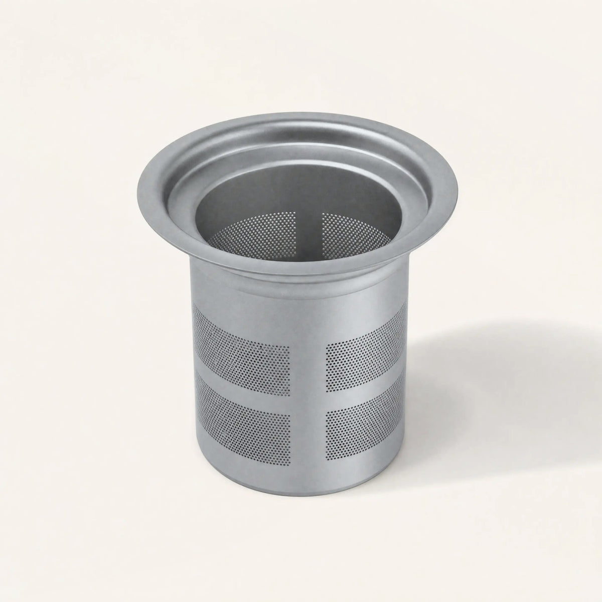 Pure titanium tea filter with fine mesh panels